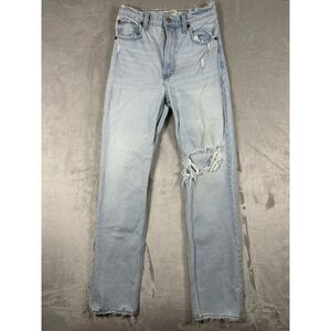 Abercrombie & Fitch "The '90s Straight Ultra High Rise Jean (25)